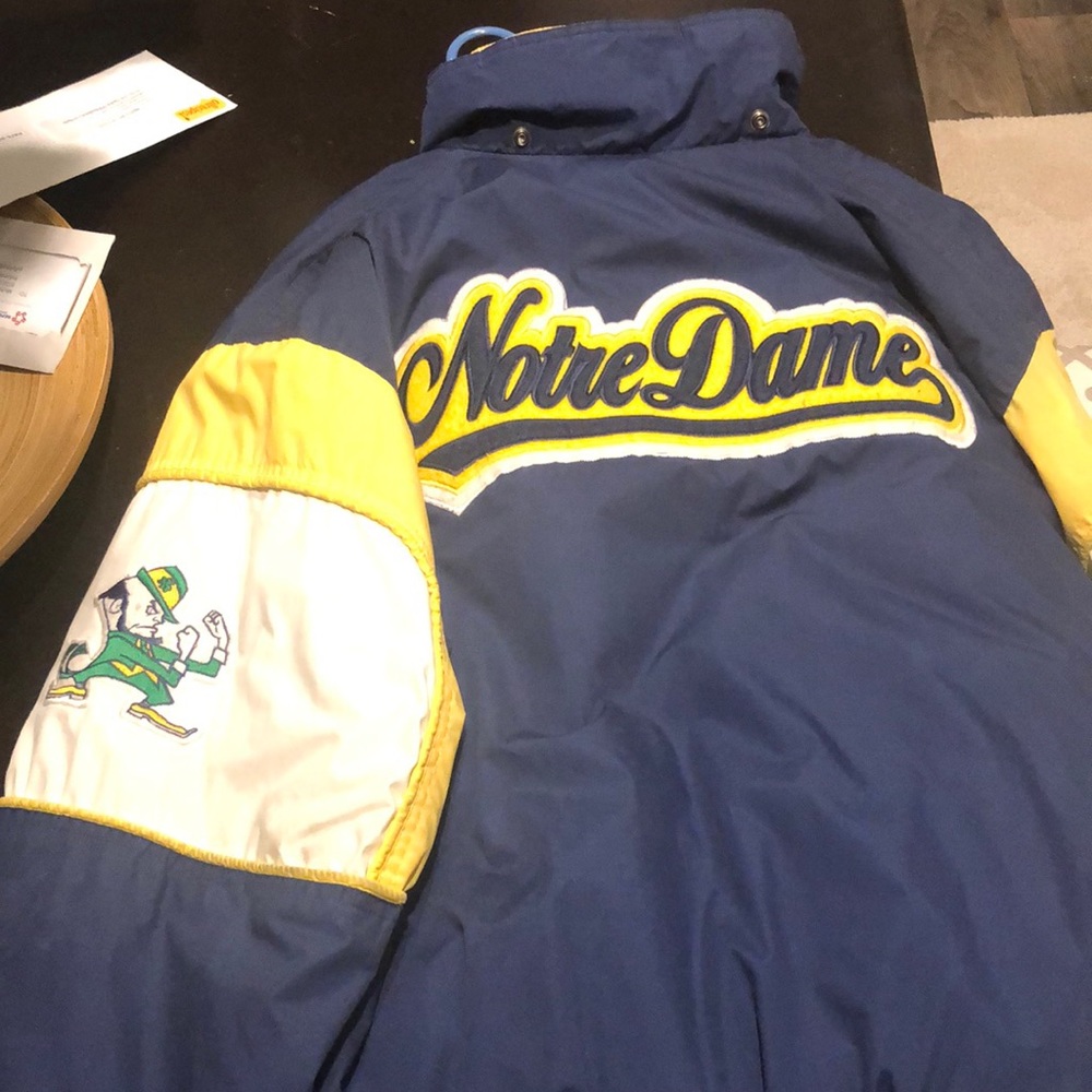 Nortre Dame coat